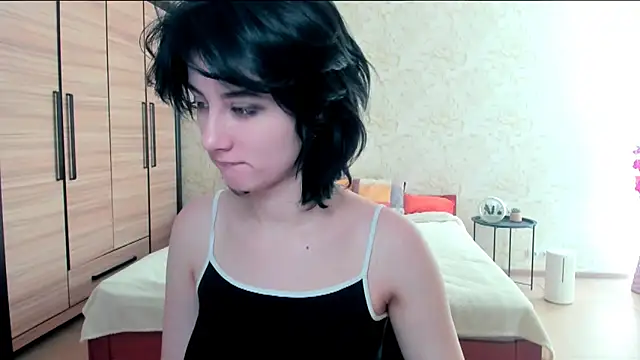 JulisSweet online show from 02/13/25, 07:35