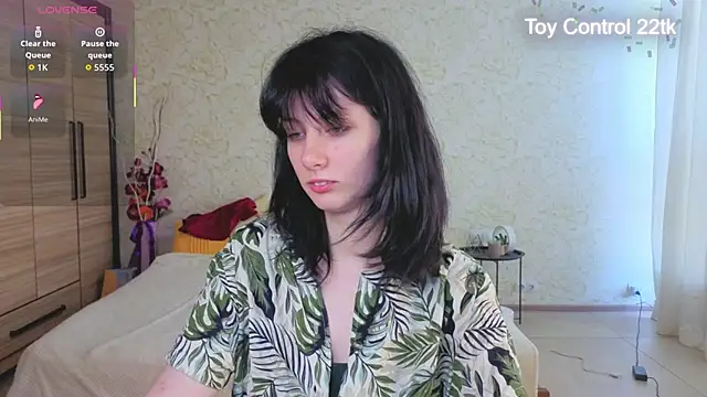 JulisSweet online show from 06/23/26, 07:17