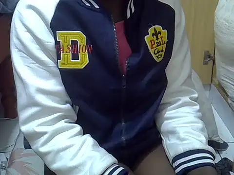Snapshot of ebonyzoe chatting on 07/05/26, 01:56 ebonyzoe online show from 07/05/26, 01:56