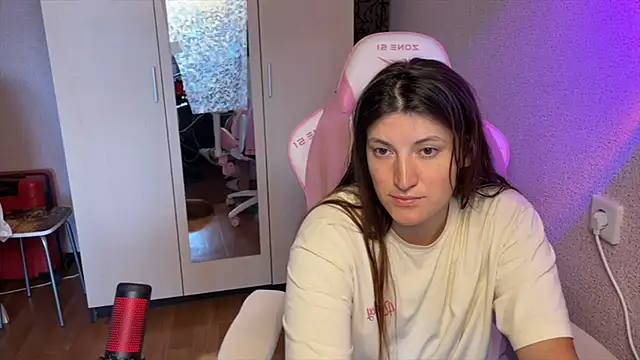 Katrin  kiss online show from 07/23/26, 01:42