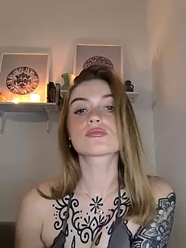 Snapshot of Goldloeckchen159 chatting on 10/25/25, 06:02 Goldloeckchen159 online show from 10/25/25, 06:02