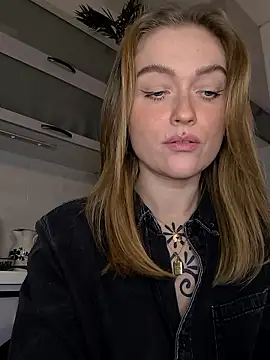 Snapshot of Goldloeckchen159 chatting on 01/11/26, 09:42 Goldloeckchen159 online show from 01/11/26, 09:42