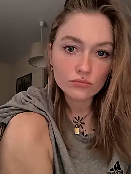 Snapshot of Goldloeckchen159 chatting on 02/01/26, 01:20 Goldloeckchen159 online show from 02/01/26, 01:20