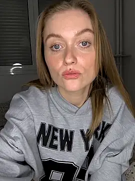 Snapshot of Goldloeckchen159 chatting on 03/07/26, 03:20 Goldloeckchen159 online show from 03/07/26, 03:20