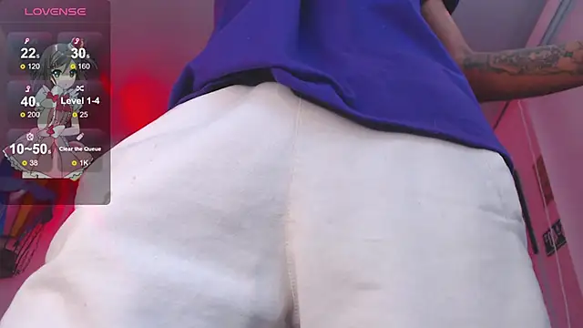 Snapshot of SARA_VAL3NTINA_ chatting on 01/30/25, 04:48 SARA VAL3NTINA  online show from 01/30/25, 04:48