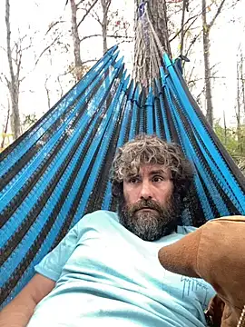 Snapshot of bigJohnson223 chatting on 12/14/24, 08:40 bigJohnson223 online show from 12/14/24, 08:40