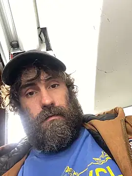 Snapshot of bigJohnson223 chatting on 12/16/24, 04:13 bigJohnson223 online show from 12/16/24, 04:13