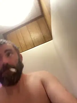 Snapshot of bigJohnson223 chatting on 01/24/25, 05:53 bigJohnson223 online show from 01/24/25, 05:53