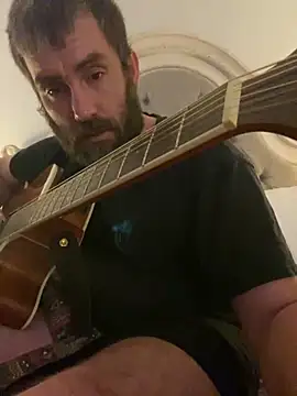 Snapshot of bigJohnson223 chatting on 02/27/25, 07:12 bigJohnson223 online show from 02/27/25, 07:12