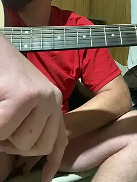 Snapshot of bigJohnson223 chatting on 03/11/25, 05:16 bigJohnson223 online show from 03/11/25, 05:16