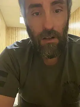 Snapshot of bigJohnson223 chatting on 03/18/25, 08:59 bigJohnson223 online show from 03/18/25, 08:59