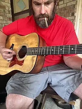 Snapshot of bigJohnson223 chatting on 09/20/25, 08:32 bigJohnson223 online show from 09/20/25, 08:32