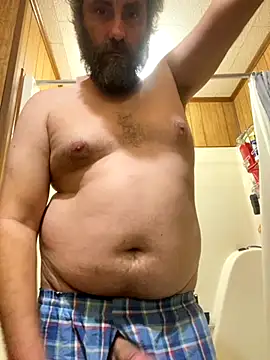 Snapshot of bigJohnson223 chatting on 10/18/25, 06:48 bigJohnson223 online show from 10/18/25, 06:48