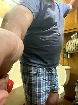 Snapshot of bigJohnson223 chatting on 10/25/25, 10:45 bigJohnson223 online show from 10/25/25, 10:45