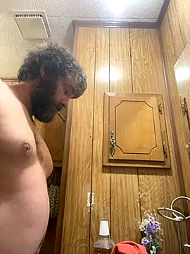 Snapshot of bigJohnson223 chatting on 11/18/25, 07:02 bigJohnson223 online show from 11/18/25, 07:02