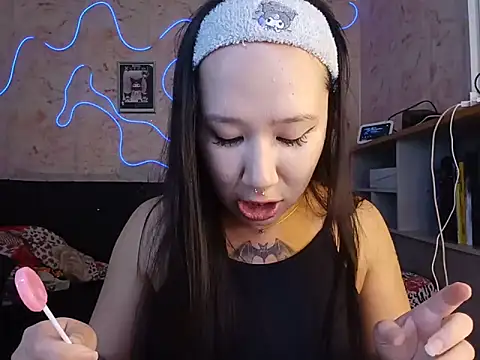 Japabaixinha online show from 06/11/26, 12:32