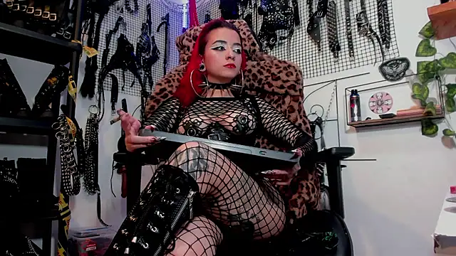 Agatha BDSM online show from 12/10/24, 10:05