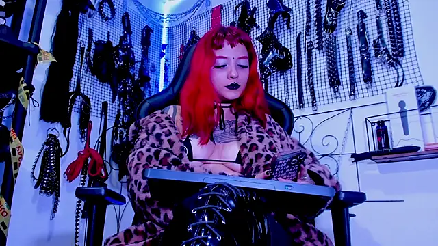 Agatha BDSM online show from 03/06/25, 10:36