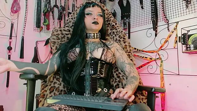 Agatha BDSM online show from 04/30/26, 08:57