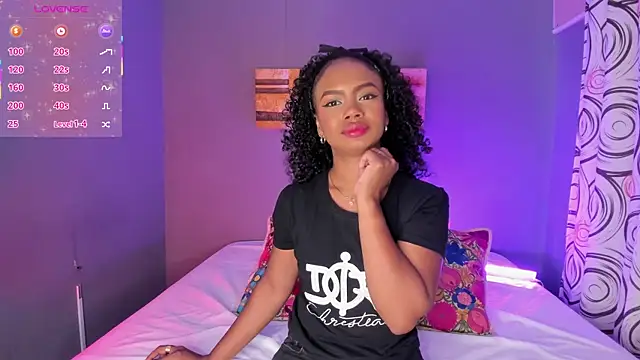 EmmaSmith06 online show from 09/18/25, 05:15