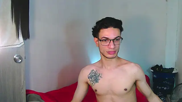 Snapshot of roberth_eduard2 chatting on 02/18/26, 10:11 roberth eduard2 online show from 02/18/26, 10:11