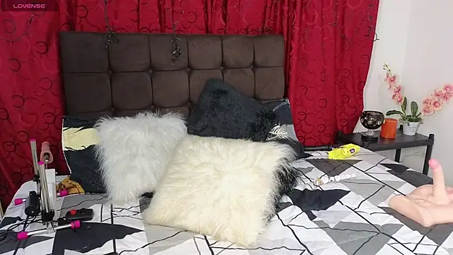 Majuu   online show from 09/10/25, 06:19