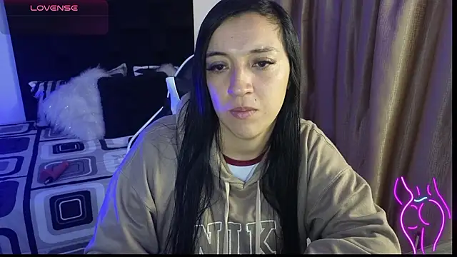 Snapshot of Majuu__ chatting on 02/02/26, 12:04 Majuu online show from 02/02/26, 12:04