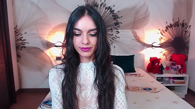 Snapshot of KatherineBisou chatting on 02/13/26, 08:38 KatherineBisou online show from 02/13/26, 08:38