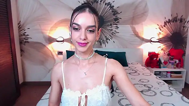 Snapshot of KatherineBisou chatting on 02/20/26, 08:53 KatherineBisou online show from 02/20/26, 08:53