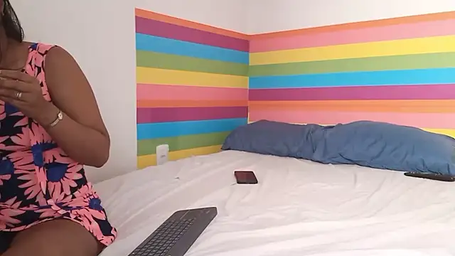 Snapshot of bombomepimenta chatting on 04/03/26, 05:11 bombomepimenta online show from 04/03/26, 05:11