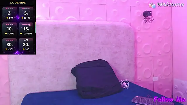 Snapshot of Danielaa_a chatting on 02/02/26, 11:58 Danielaa a online show from 02/02/26, 11:58