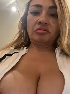 Afroditecash online show from 02/25/25, 06:53