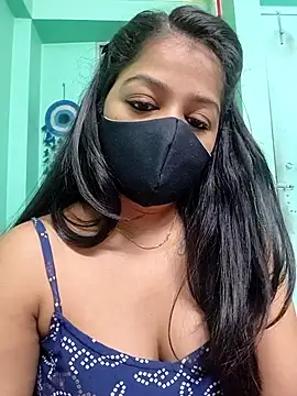 Snapshot of Monalisa_Singh chatting on 04/08/26, 05:24 Monalisa Singh online show from 04/08/26, 05:24