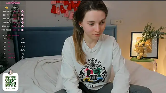 DonnaBurkee online show from 01/22/25, 10:48