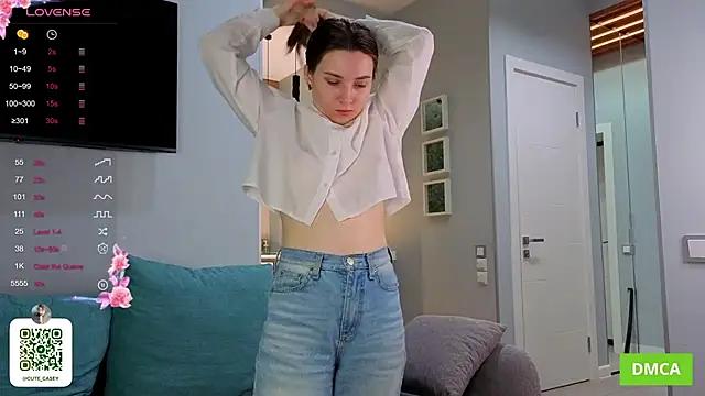 DonnaBurkee online show from 10/16/25, 04:57