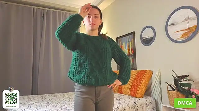 DonnaBurkee online show from 11/26/25, 04:24