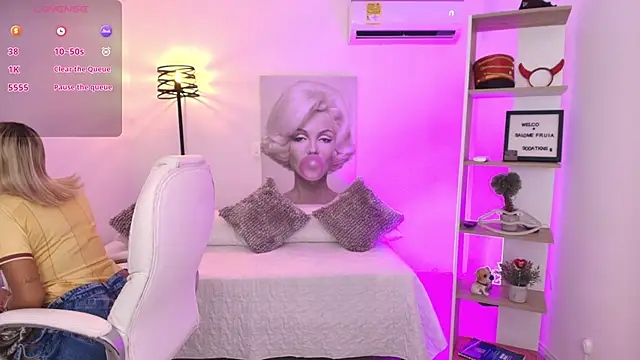 SALOOMEE   online show from 01/31/25, 11:56