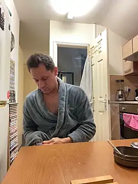 Snapshot of Yourhotboy_42 chatting on 02/07/25, 06:56 Yourhotboy 42 online show from 02/07/25, 06:56