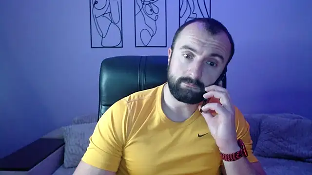 brindlefly6969 online show from 11/28/25, 12:19