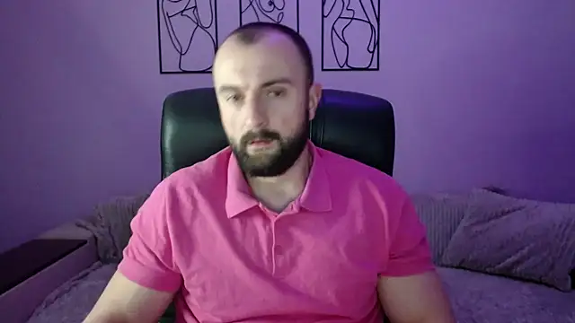 Snapshot of brindlefly6969 chatting on 03/05/26, 11:39 brindlefly6969 online show from 03/05/26, 11:39