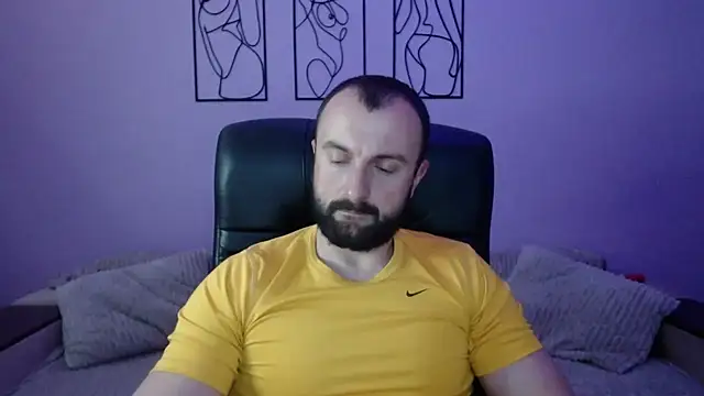brindlefly6969 online show from 05/16/26, 10:23