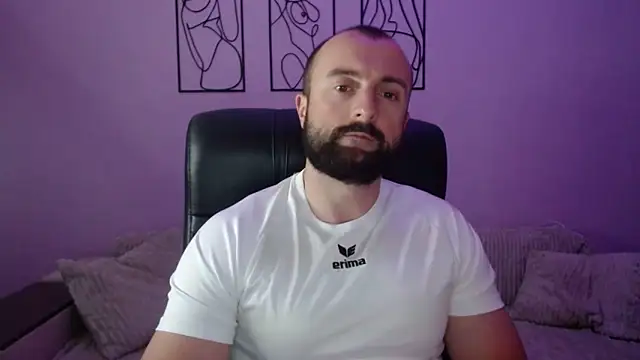 brindlefly6969 online show from 06/08/26, 10:15