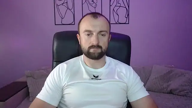 brindlefly6969 online show from 06/12/26, 10:47