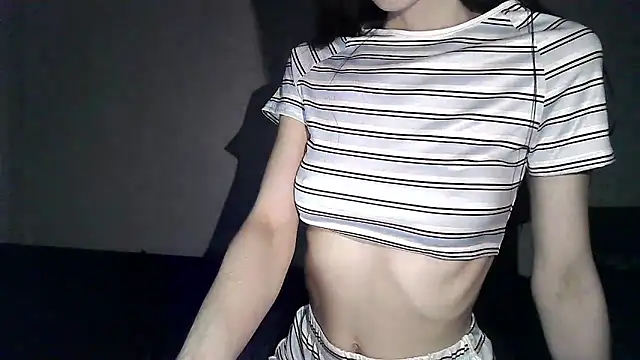 ElizaSwon online show from 11/15/25, 07:54