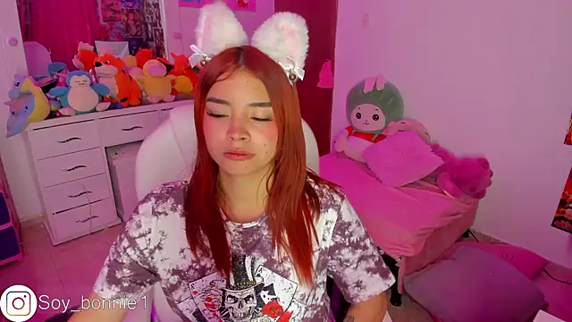 bonnie moon online show from 12/10/24, 01:54