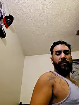 Snapshot of Forbidden_daddy chatting on 01/18/25, 02:12 Forbidden daddy online show from 01/18/25, 02:12