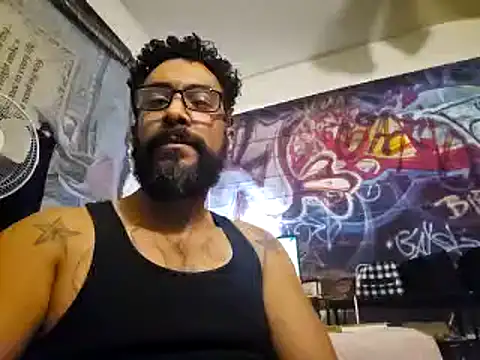 Snapshot of Forbidden_daddy chatting on 01/30/25, 07:50 Forbidden daddy online show from 01/30/25, 07:50