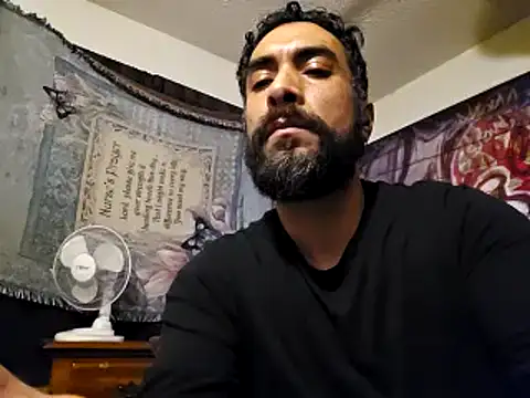 Snapshot of Forbidden_daddy chatting on 02/01/25, 01:20 Forbidden daddy online show from 02/01/25, 01:20