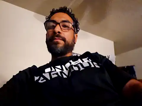 Snapshot of Forbidden_daddy chatting on 09/16/25, 07:31 Forbidden daddy online show from 09/16/25, 07:31