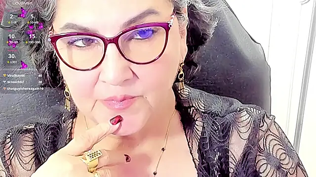 Snapshot of cataleya_mom chatting on 05/22/26, 04:12 cataleya mom online show from 05/22/26, 04:12